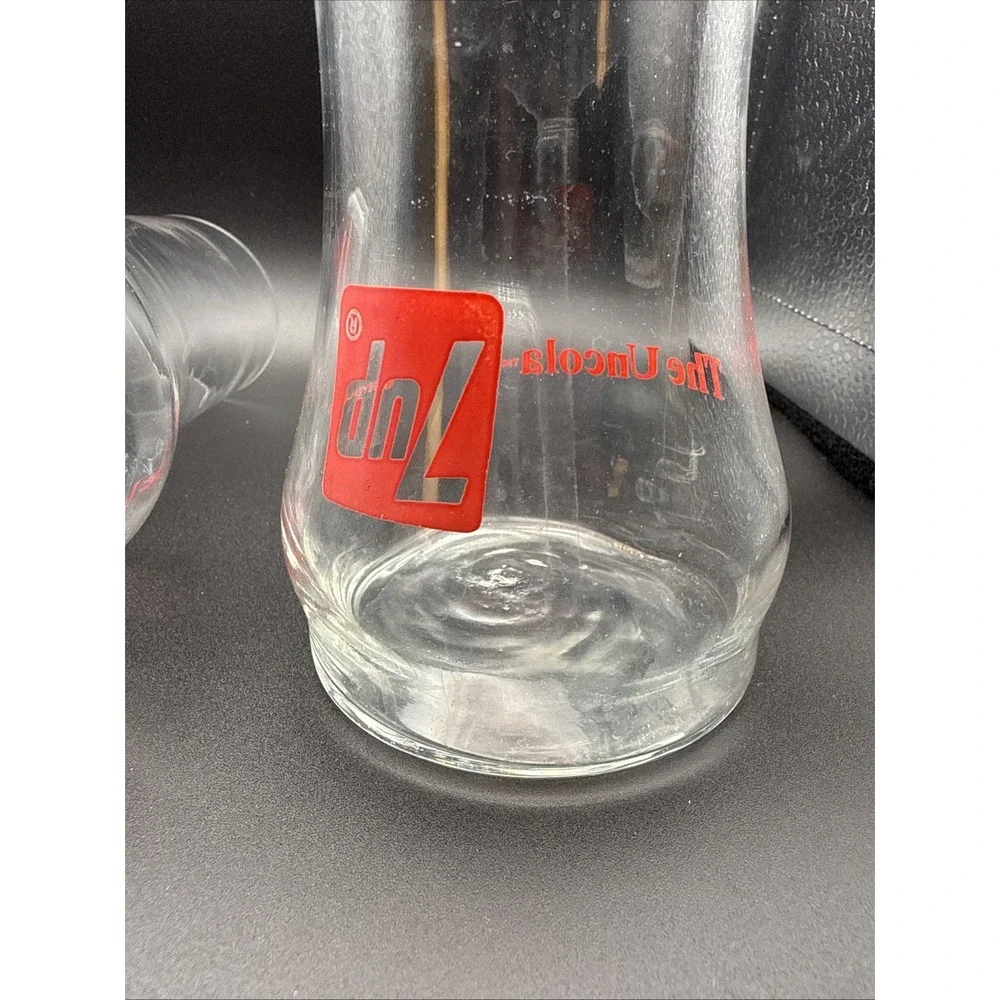 Vintage Set of 2 - 7up The Uncola Upside Down Logo Drinking Glasses Seven Up